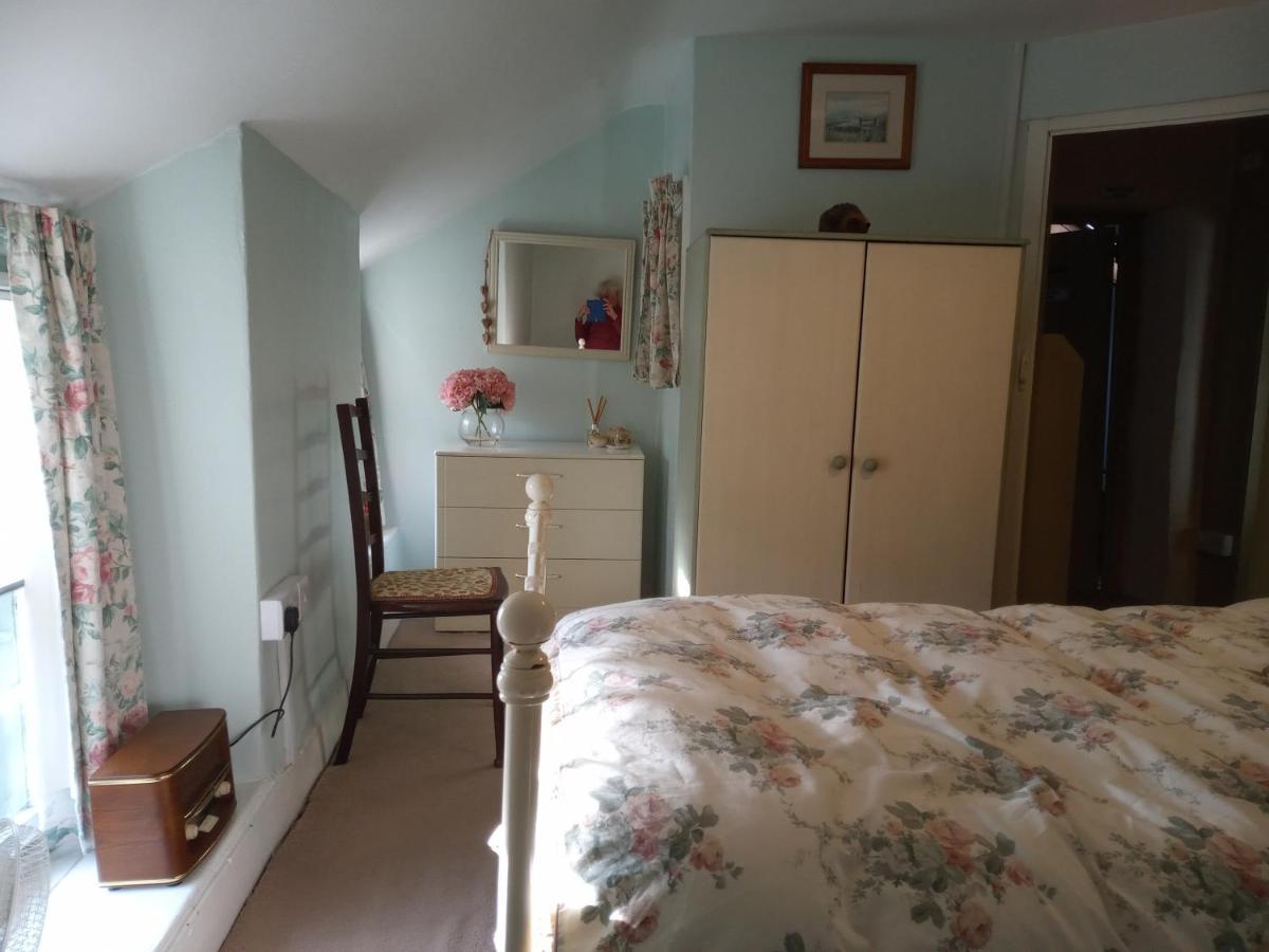Ty Hen - Quirky Grade II Listed Cottage Blaenau Ffestiniog Exterior photo